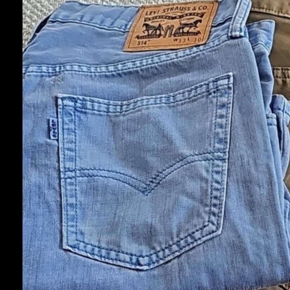 Mens Levi's  33x30